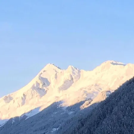 Apartment Scenic In Location *