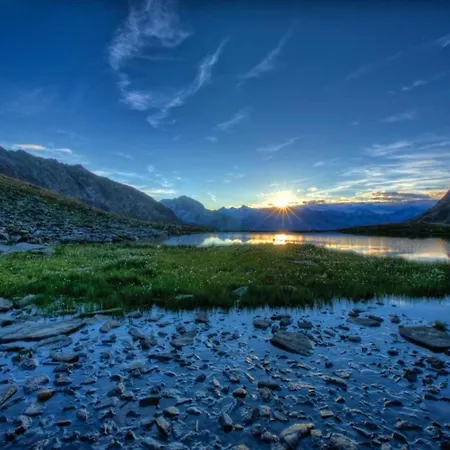 Scenic In Location Apartment